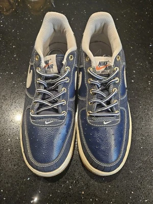 NIKE AIR FORCE ONE Sneakers Blue Shoes Gum Sole Youth 7 Women 8.5 - Image 1 of 4