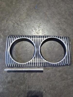 Dodge 1967 bisel de faros Coronet 440, RT Foto 1 de 4