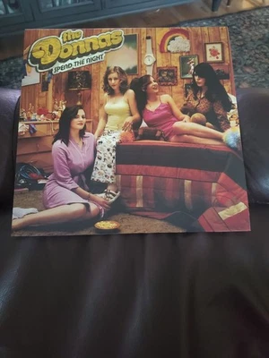 Spend the Night by Donnas (Record, 2024) Hot Pink Vinyl LP Foto 1 de 4