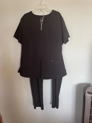 Cherokee Infinity 2 pc Ladies Scrub Set. Black. Top Lg & Pants Lg Petite. - Image 1 of 4