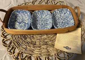 Workshops of Gerald Henn 3 Compartment Blue Spongeware Basket with Handles - Picture 1 of 12
