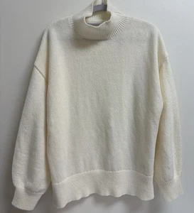 Dazy Women's Turtleneck Sweater Size M Cream White Pullover Drop Shoulder NWT - Picture 1 of 6