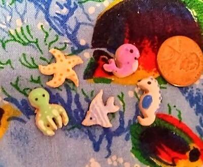 Accesorios para casa de muñecas Kelly *Lote de 5 mini galletas de pescado únicas en su clase* ¡SOLO foto 1-2! Adorable  Foto 1 de 4