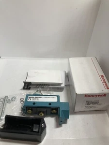 HONEYWELL BZE6-2RQ MICRO SWITCH 15A 125,250 OR 480VAC NIB - Bild 1 von 7