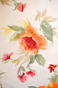 MID CENTURY SUUNNY CHEERFUL FLORAL BARKCLOTH, SINGLE LENGTH 14+FT - Picture 1 of 13