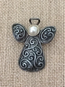 925 Sterling Silver Vintage Milky Chalcedony Gem Ornate Angel Pin Brooch Pendant - Picture 1 of 9