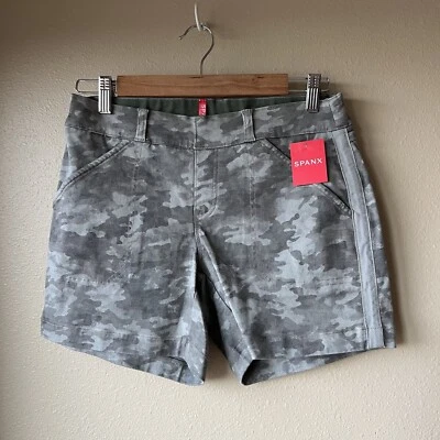 SPANX Stretch Twill Short Stone Wash Camo Women’s Size S 5” Inseam Beach Summer - Image 1 of 4