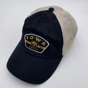 Iowa Hawkeyes Hat Trucker Snapback mesh Black  VGC Cleaned Captivating - Picture 1 of 10