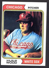 1974 Topps #120 Wilbur Wood Chicago White Sox - ID030