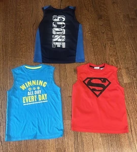 Lot Of Boys Sleeveless Tanks Lot Size 6/8 Superman Jumping Bean - Picture 1 of 7