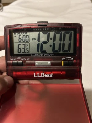 Reloj despertador de viaje LL Bean Night Finder II FUNCIONANDO rojo Foto 1 de 2