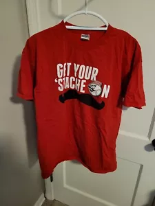 Cincinnati Reds "Get Your 'Stache On" SGA T-Shirt rot Größe Erwachsene XL - Bild 1 von 5