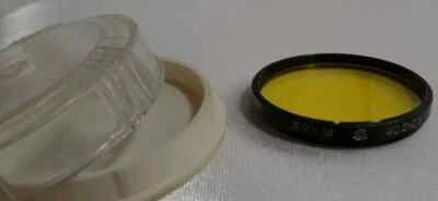 a Yellow-18 LZOS 40.5x0.5mm Vintage Light Filter 40.5mm mount of lens 1170 - Image 1 of 2