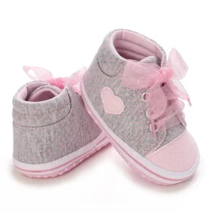Newborn baby canvas shoes, casual footwear with heart-shaped bow, non-slip, with - Picture 1 of 8