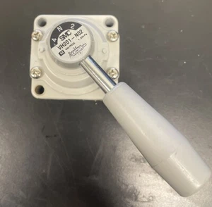 Smc Vh201-N02 Hand Valve 1/4",Side Port,1/4" Port - Picture 1 of 2