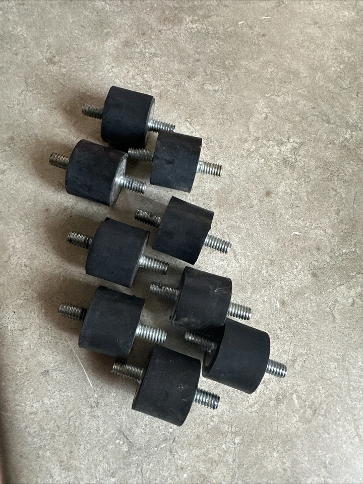 Tanque de aceite Caja de batería Goma Aislador Montaje Harley Shovelhead Sportster Ironhead Foto 1 de 1