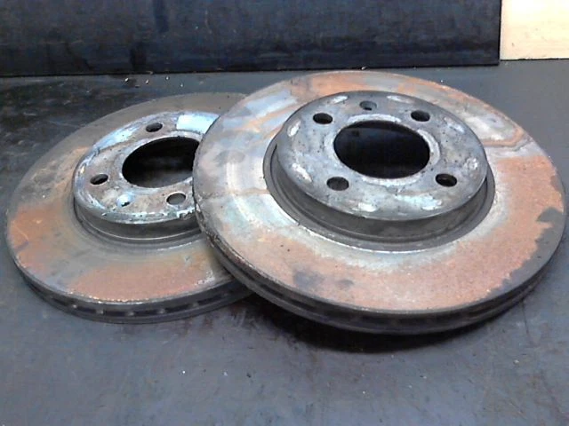 Disco Freno L+R VW Polo 6 N/6 KV Berlina - Immagine 1 di 1