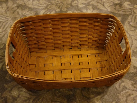 1989 Longaberger Large Laundry Basket Approximately 24" X 17" x 9" Cover