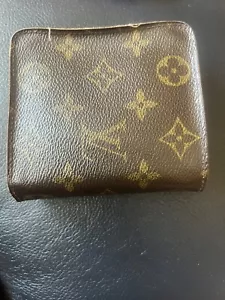 Louis Vuitton 2000 Wallet - Picture 1 of 12