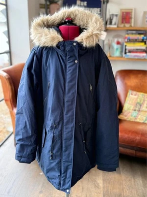 Vero Moda BNWT - Navy Blue Padded Hooded Parka Coat  Size 22 - Image 1 of 4