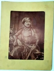 INDIA RARE VINTAGE PHOTOGRAPH : MAHARAJA OF JUNAGARH - Picture 1 of 1