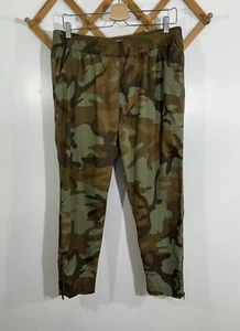 Levis Jogger Pants Camouflage Womens Large - Picture 1 of 8
