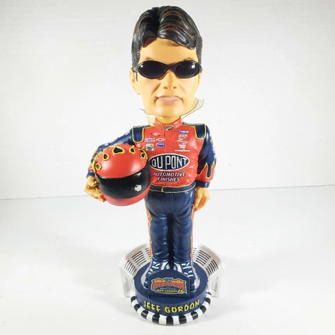 Jeff Gordon Bobble Head 8" LEGENDS OF THE TRACK 2001 Champion. Used. Nascar Cover