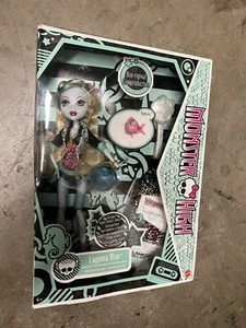 NEW Monster High Lagoona Blue Boo- Riginal  Creeproduction  Mattel 2022 DAMAGED! - Picture 1 of 9