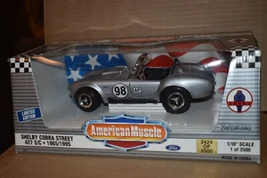 Ford Shelby Cobra Street 427 S/C 1965/1995 1/18 Ltd. Ed. American Muscle, NIB - Picture 1 of 7