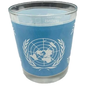 Whisky escocés de recuerdo de vidrio de las Naciones Unidas - Imagen 1 de 7