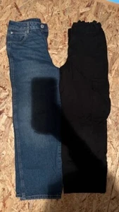 2x Hosen in Gr. 152 von H&M - Bild 1 von 1