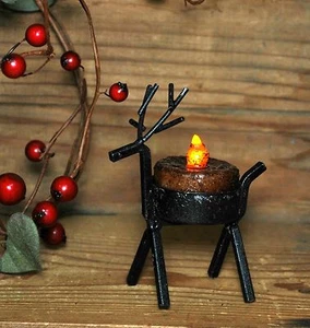 Primitive Reindeer Metal Tealight Candle Holder Rustic Country Winter Cabin - Picture 1 of 2