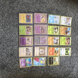 pokemon cards bundle X 19 - Picture 1 of 5