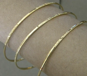 Lady's Yellow Gold Plated Bangle Bracelet Set 3 pieces Semanario New 1.5mm Wide - Picture 1 of 3