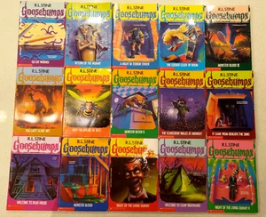 16x Goosebumps - R.L Stine - 1st Edition Paperback #1-31 Range Books LOT - Picture 1 of 9