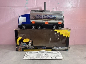 MICROMACHINES Super Stunt City Super Cascades City - Picture 1 of 6