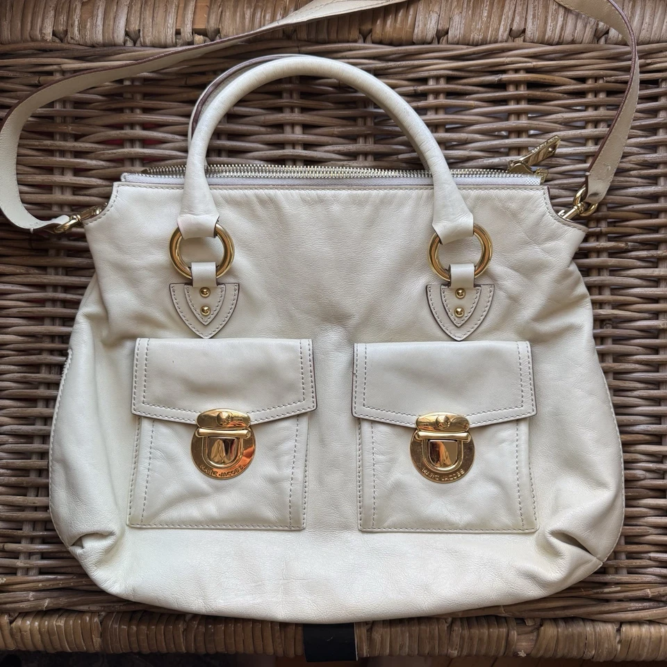 MARC JACOBS CARLA CALFSKIN LEATH LARGE TOTE BAG PURSE FLAW! See Pics - Image 1 of 4