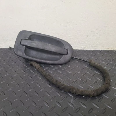 05-09 Chevrolet Uplander manija de puerta trasera derecha pasajero OEM 10322222 Foto 1 de 4