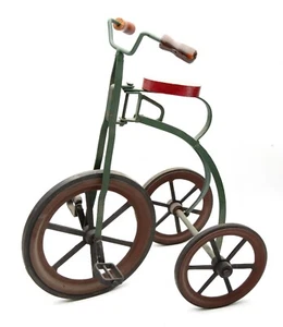 Muñeca antigua años 40 madera/metal triciclo/bicicleta con ruedas de goma. 12" de alto - Imagen 1 de 3
