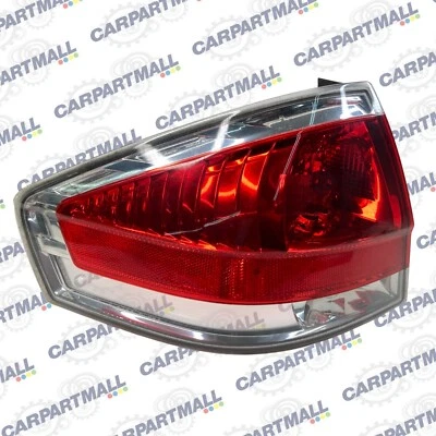 Luz trasera izquierda del lado del conductor Ford Focus 2009-2011 sedán 8S43-13B505-A Foto 1 de 4