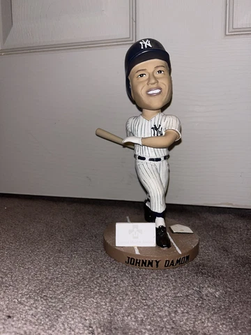 JOHNNY DAMON TRENTON THUNDER NEW YORK YANKEES VINTAGE 2007 BOBBLEHEAD no box Cover