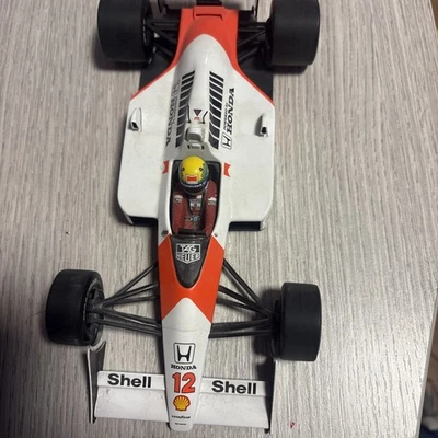 Premium x  - McLaren Honda MP4/4 - Senna GP Japan 1988  - SCALE 1/18 - Immagine 1 di 4
