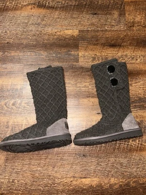 UGG Grey Knit Lattice Cardy Boots Youth Size 3 - Image 1 of 4