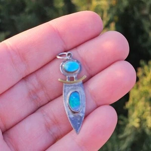Pendentif amérindien navajo rhinocéros blanc en argent sterling 925 incrustation d'opale - Photo 1/6