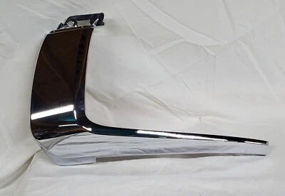 OEM 2016 - 2020 MITSUBISHI OUTLANDER FRONT RIGHT BUMPER MOLDING COVER 6407A146 — 第 1/4 张图片