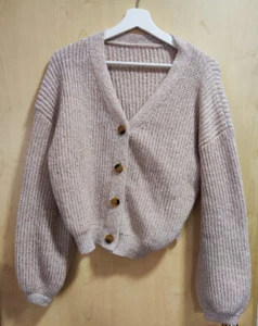 Damen Strickjacke Gr, S  Hellbraun    sehr flauschig TOP - Bild 1 von 2