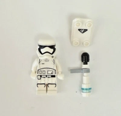 LEGO® Minifig sw0667 - First Order Stormtrooper (Rounded Mouth Pattern) - Image 1 of 3