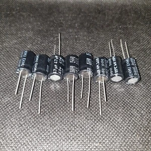 NOS ROE EKMU SERIES BIPOLAR 47uF 40V Tube amp CAPS FOR AUDIO- NAIM AMP! 8PCS - Picture 1 of 4