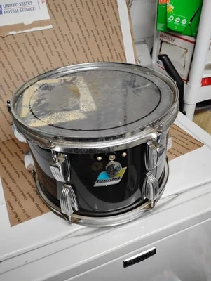 LUDWIG TOM DRUM 12” X 8” Azul Y Oliva Etiqueta Montaje en Rack De Colección Ludwig Negro Foto 1 de 4