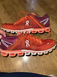 On Cloud Flow Road Running Shoes Womens 9.5 Orange Purple Swiss Engineering - Picture 1 of 11